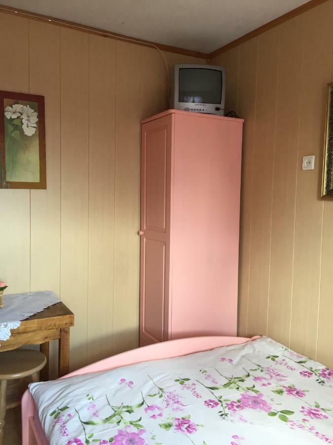Pokoje U Eli Apartment เจกี ภายนอก รูปภาพ